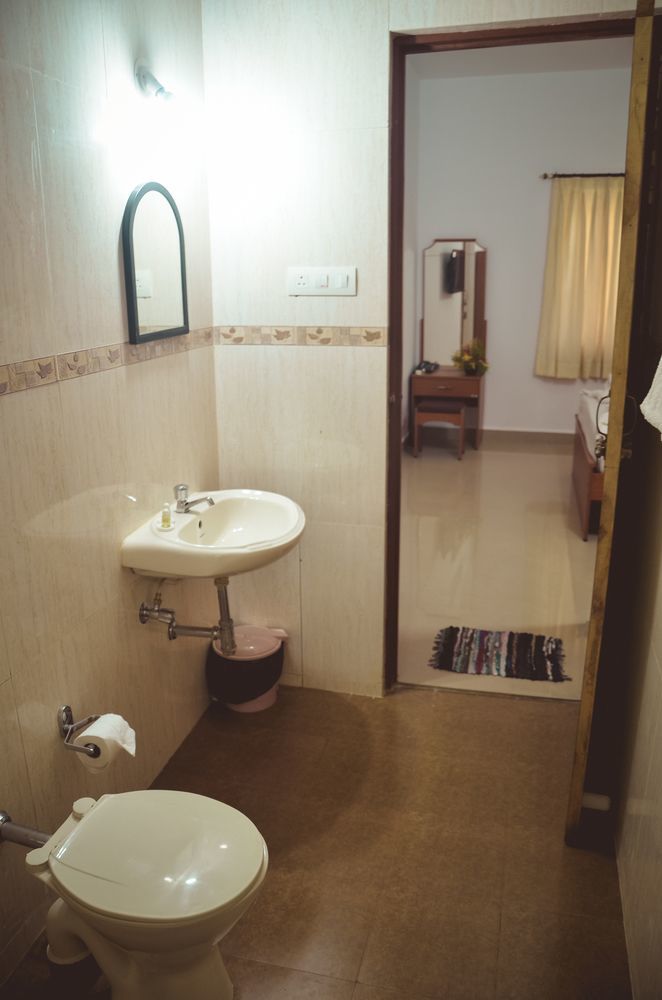 Super Hotel O The Goan Courtyard Колва Екстер'єр фото